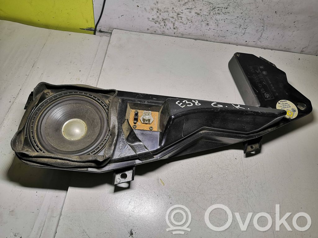 BMW 7 E38 Altavoz de la puerta trasera 