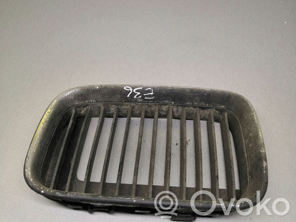 BMW 3 E36 Front grill 