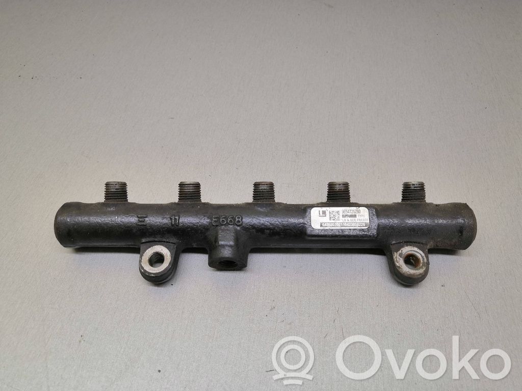 Volvo S40 Polttoainepääputki 