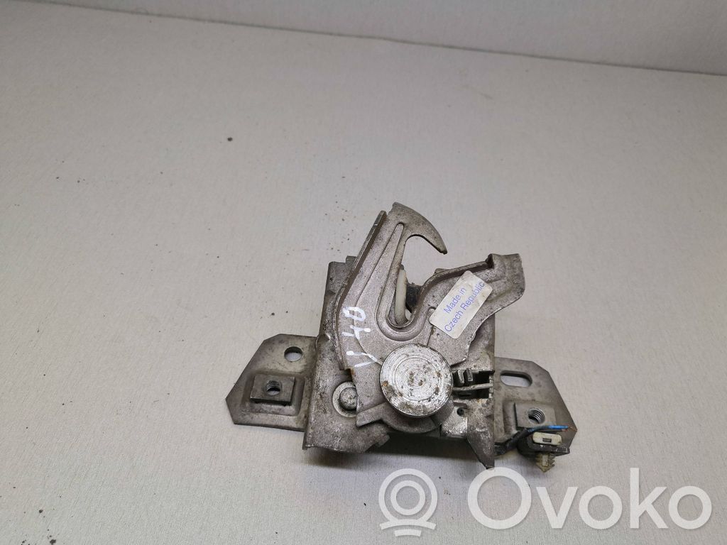 Volvo S40 Serrure de capot 