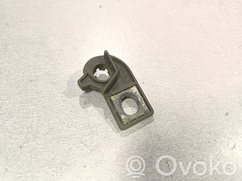 Audi A4 S4 B5 8D Support phare frontale 