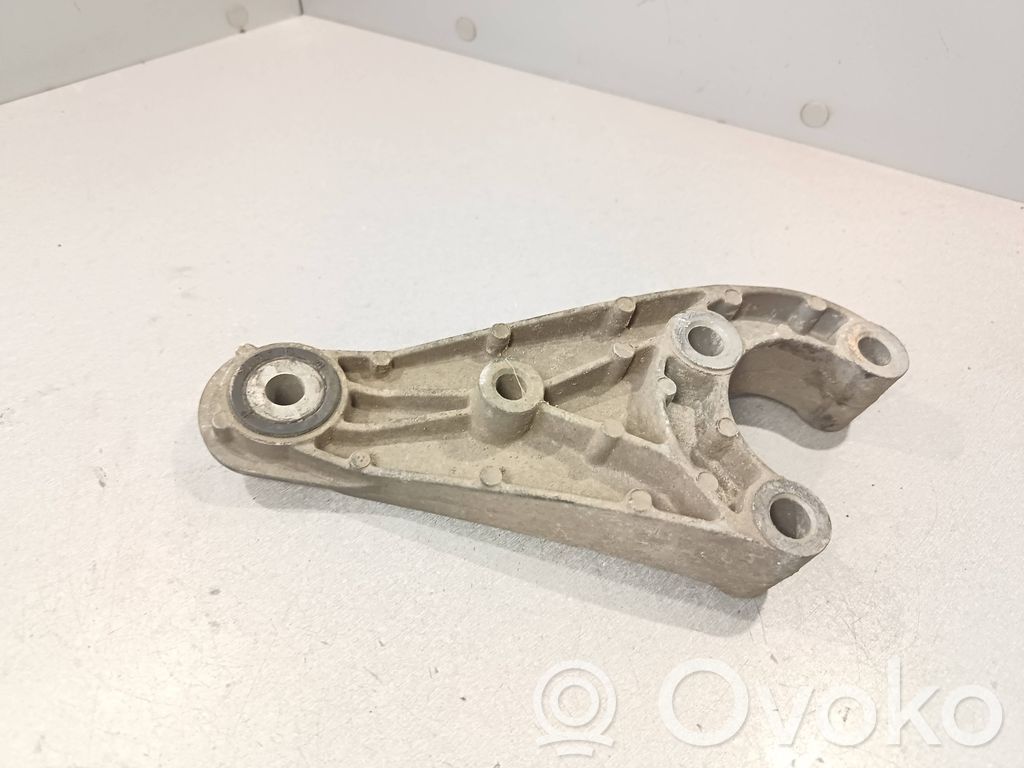 Fiat Stilo Engine mounting bracket 