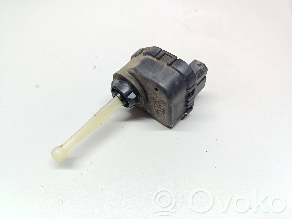BMW 3 E36 Headlight level adjustment motor 