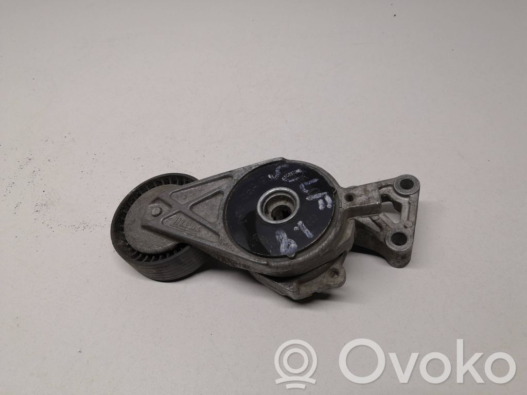Volkswagen Golf IV Diržo įtempėjas 