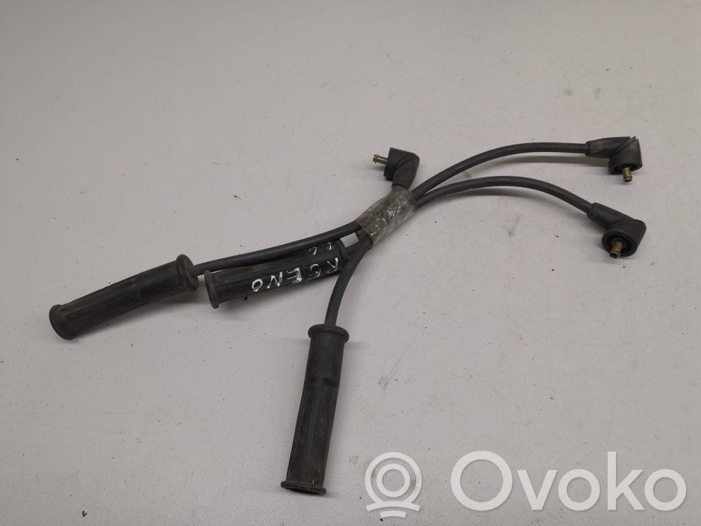 Renault Clio II Sytytystulpan johdot 