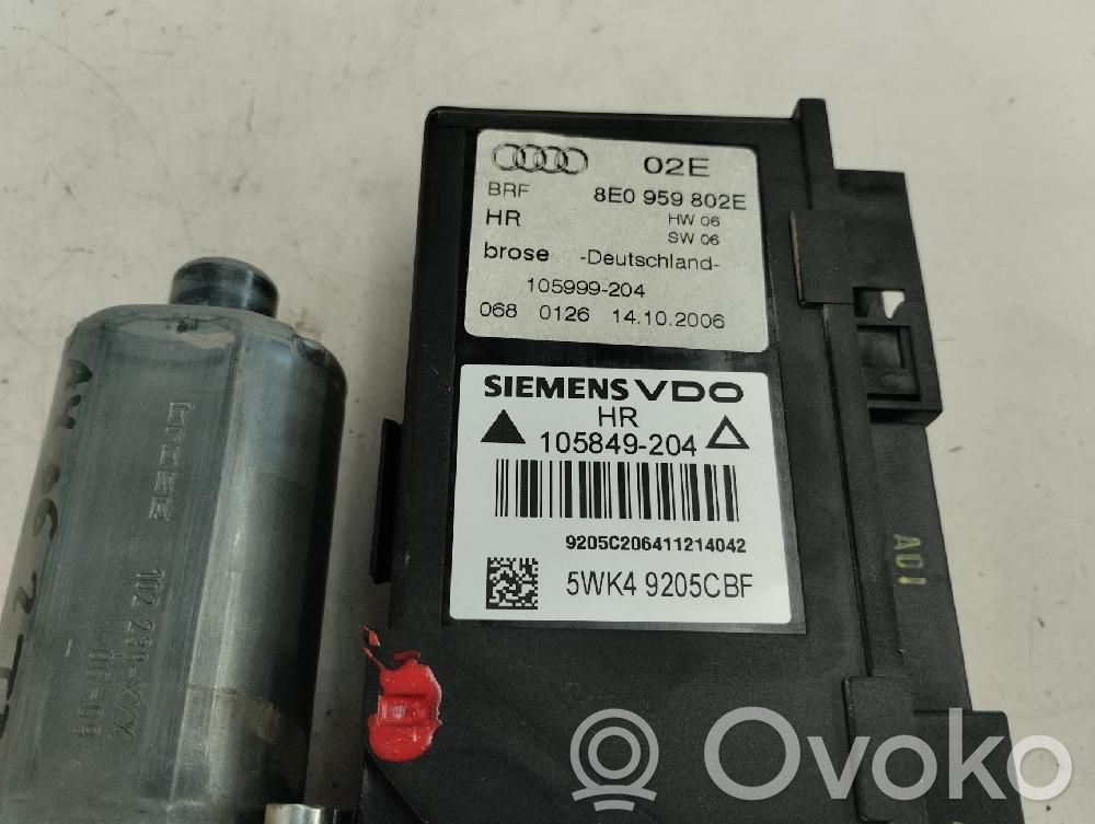 Audi A4 S4 B7 8E 8H Motorino alzacristalli della portiera posteriore 