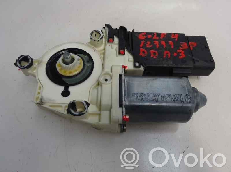 Volkswagen Golf V Moteur de lève-vitre de porte avant