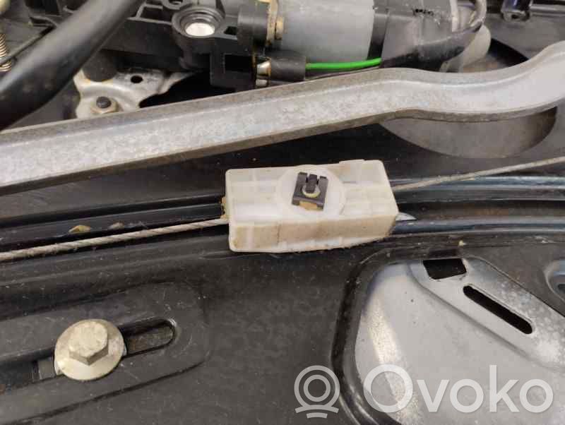 Mercedes-Benz CLK A208 C208 Alzacristalli manuale della portiera posteriore 