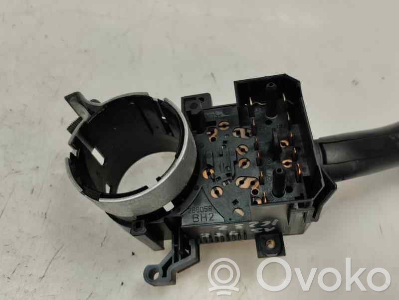 Leva indicatori   8L0953513G