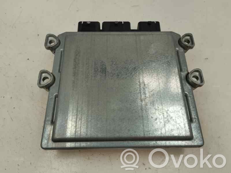 Unidad de control/módulo del motor   9653059580