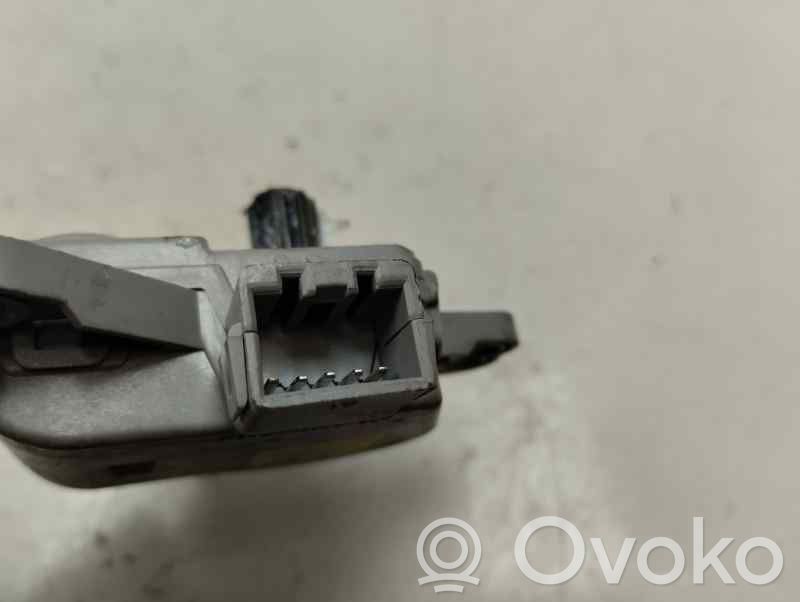 Sonstige Steuergeräte / Module   EA1F0EDFAC02
