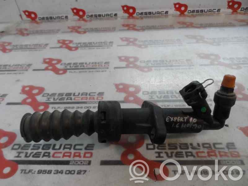 Peugeot Expert Cilindro secondario della frizione