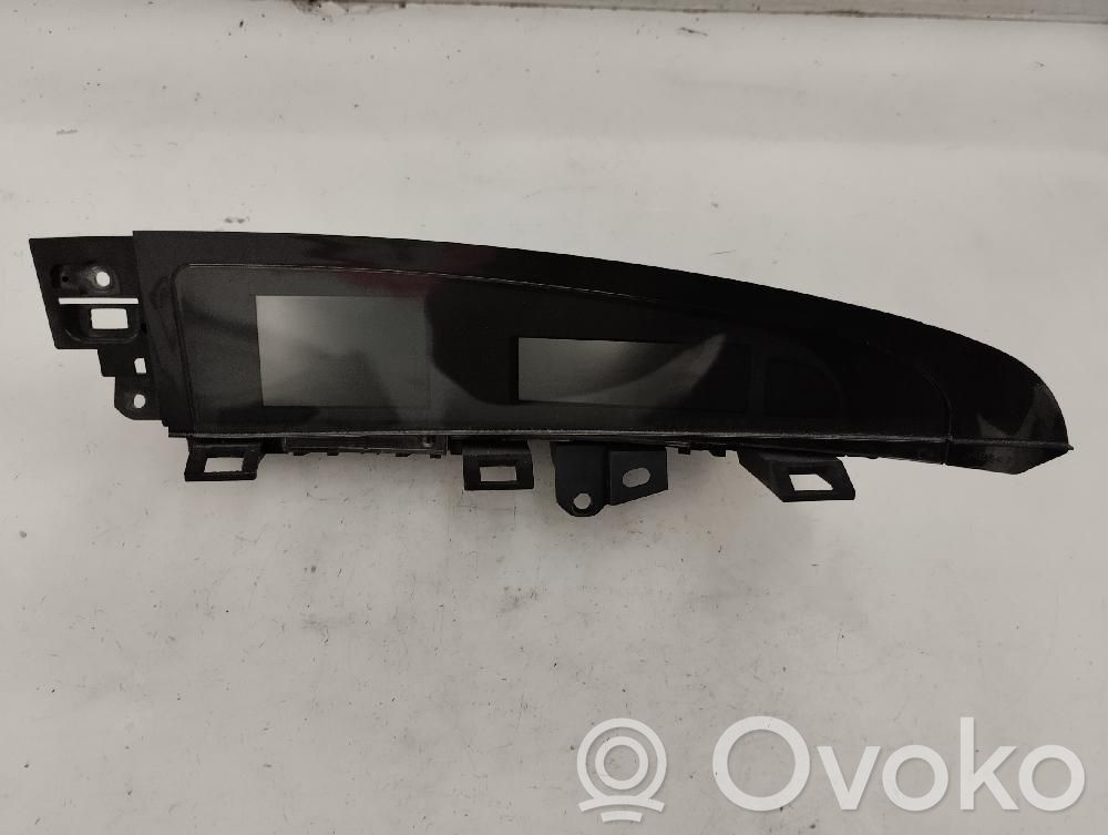 Mazda 3 II Screen/display/small screen 