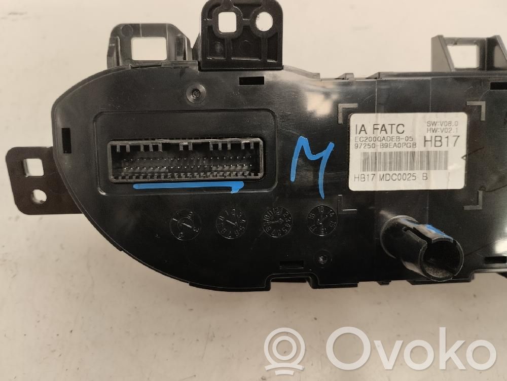 Hyundai i10 Climate control unit 