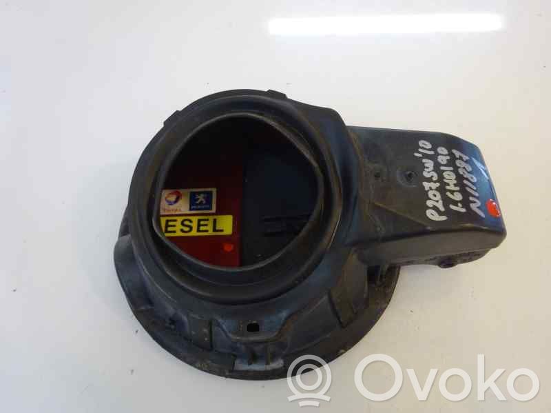 Peugeot 207 Fuel tank filler cap 