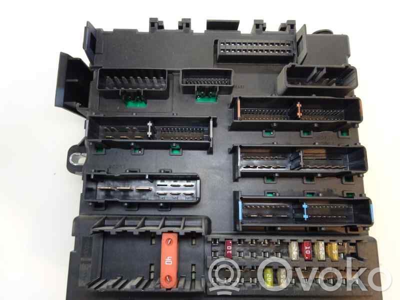 Opel Vectra C Módulo de fusible 