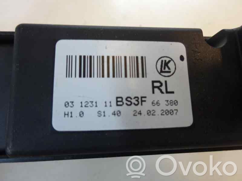 Mazda 3 I Electric window control switch 