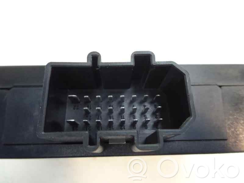 Autres unités de commande / modules   1J0959799Q