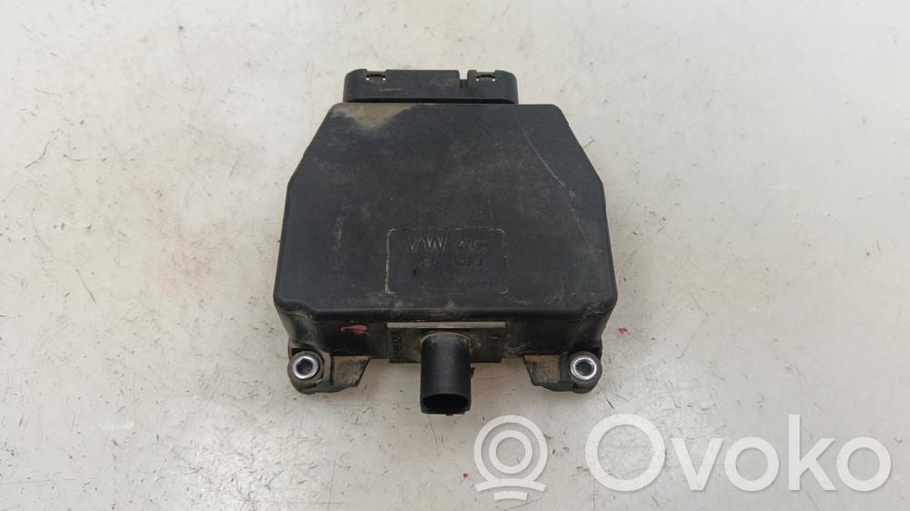 Volkswagen Polo IV 9N3 Valvola di regolazione del minimo
