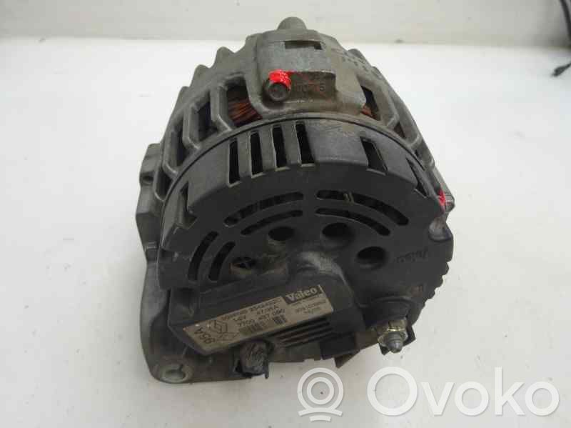 Renault Clio I Generatore/alternatore
