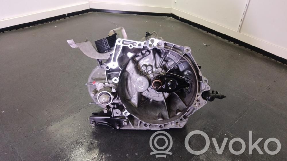 Citroen C4 Cactus Boîte de vitesses manuelle à 5 vitesses