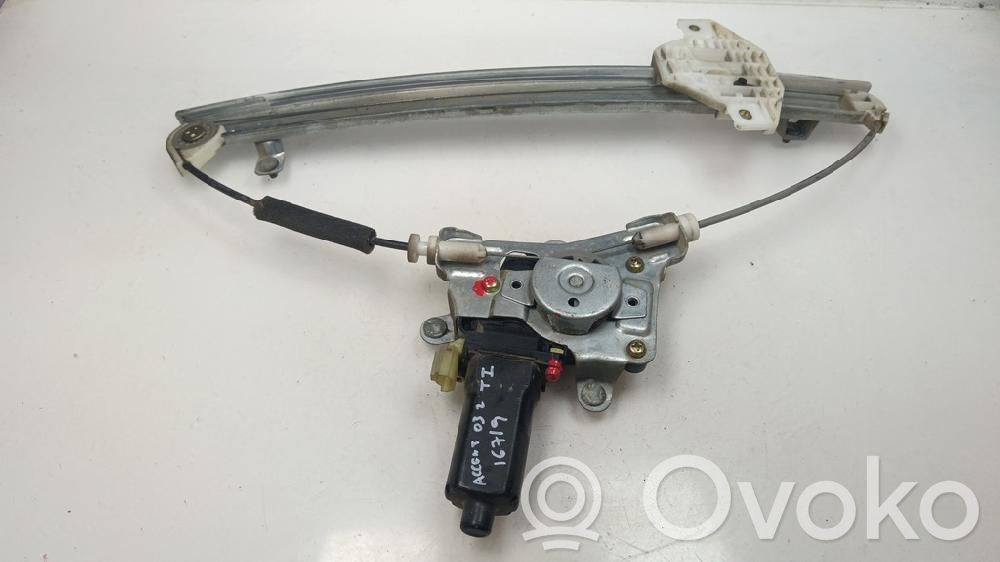 Hyundai Accent Ręczny podnośnik szyby drzwi tylnych