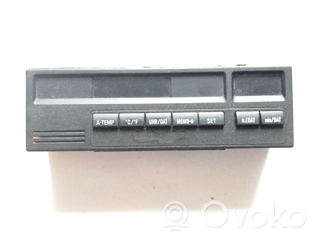 Screen/display/small screen   8353087,62138353087