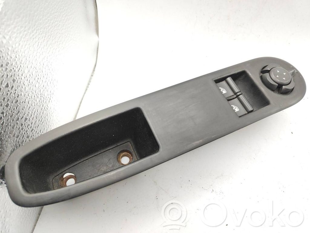 Alfa Romeo 159 Electric window control switch 