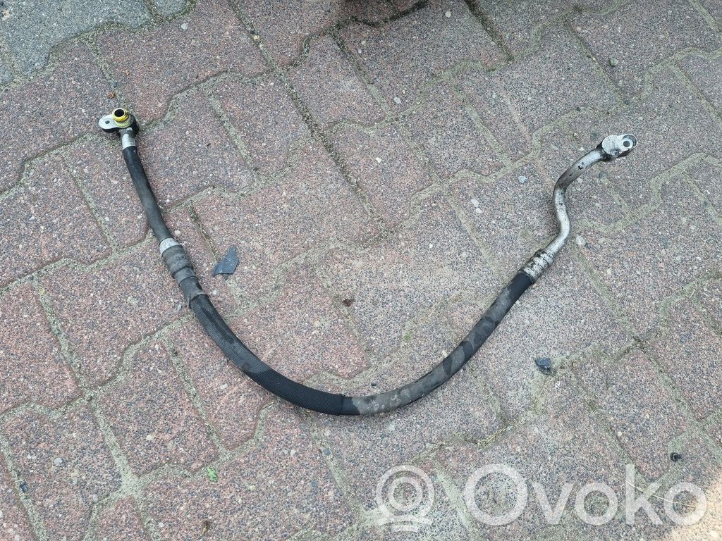 Audi A4 S4 B7 8E 8H Wąż / Przewód klimatyzacji A/C 