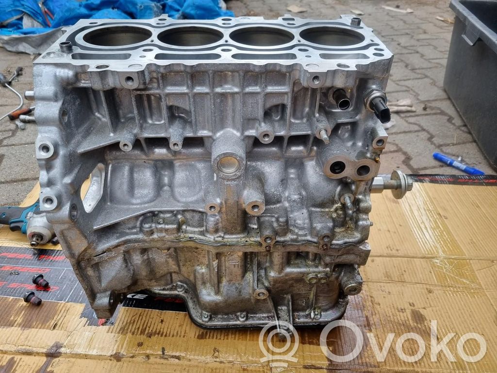 Toyota Corolla E210 E21 Blokas 