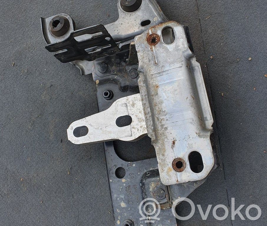 Ford Fiesta Poduszka silnika 