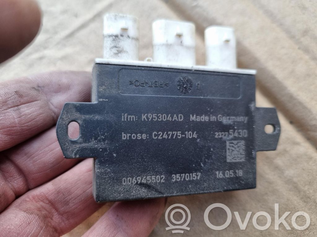 Opel Insignia B Trunk lid opening control unit 