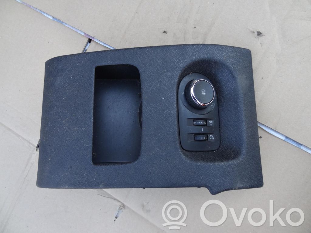 Opel Corsa D Light switch 