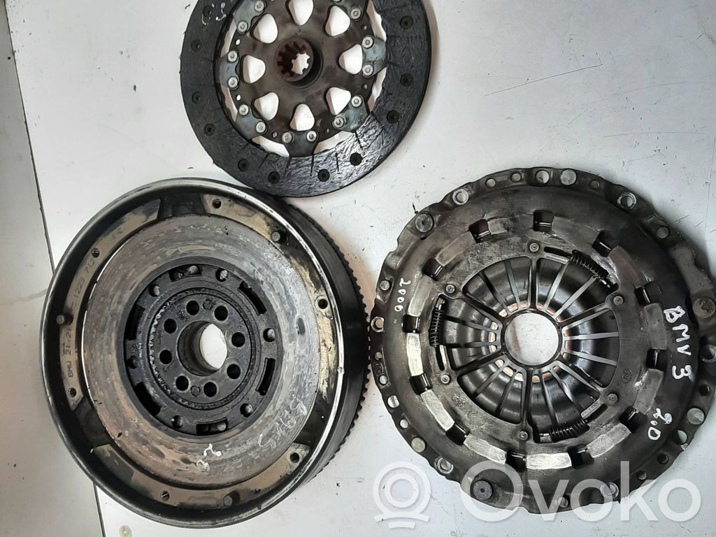 BMW 3 E46 Sankabos komplektas 