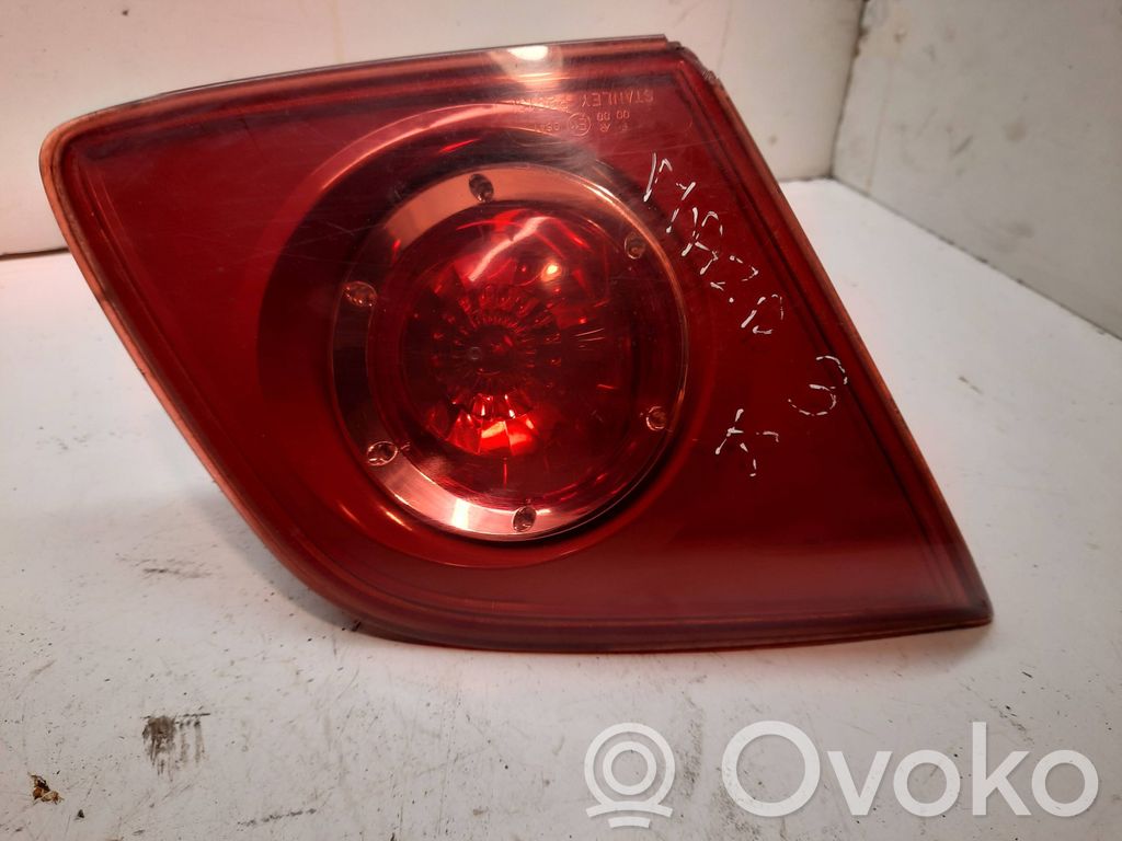 Mazda 3 I Tailgate rear/tail lights 