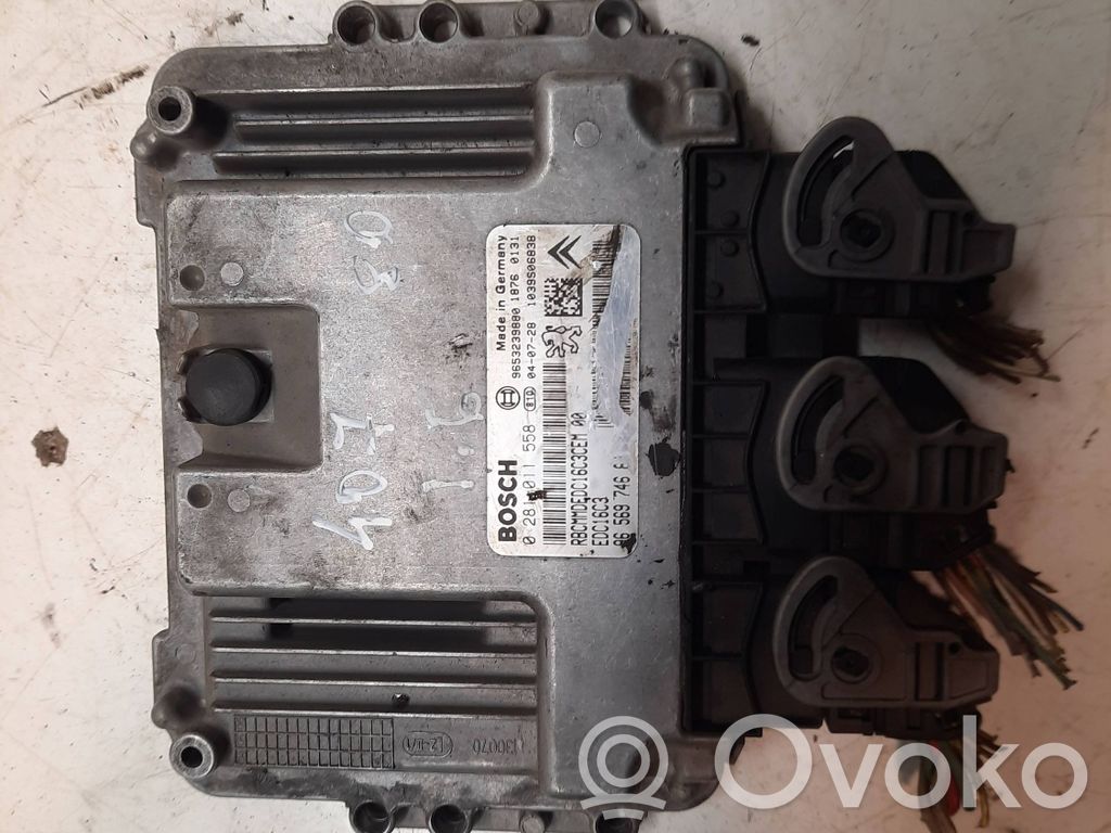 Peugeot 407 Engine control unit/module 