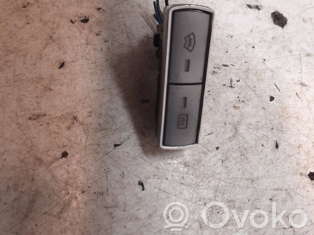Ford Mondeo Mk III Windscreen/window heater switch 