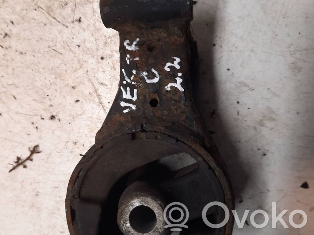 Opel Vectra C Engine mount bracket 