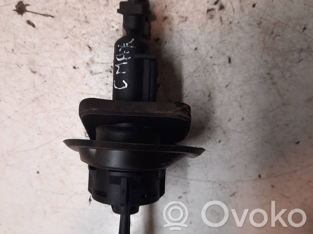 Kytkimen pääsylinteri   3M517A513AE