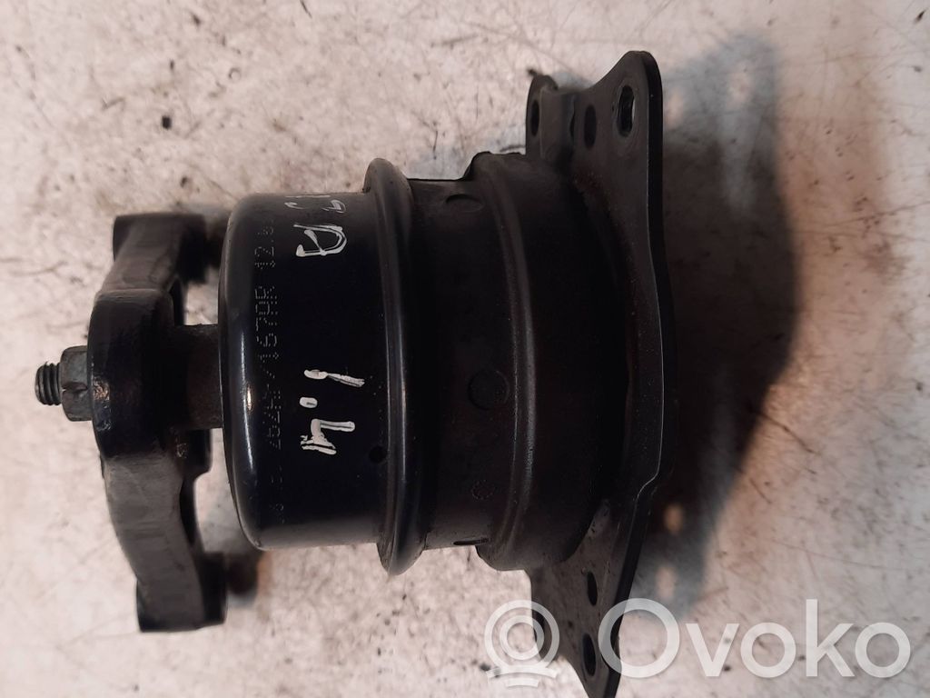 Skoda Fabia Mk1 (6Y) Engine mount bracket 