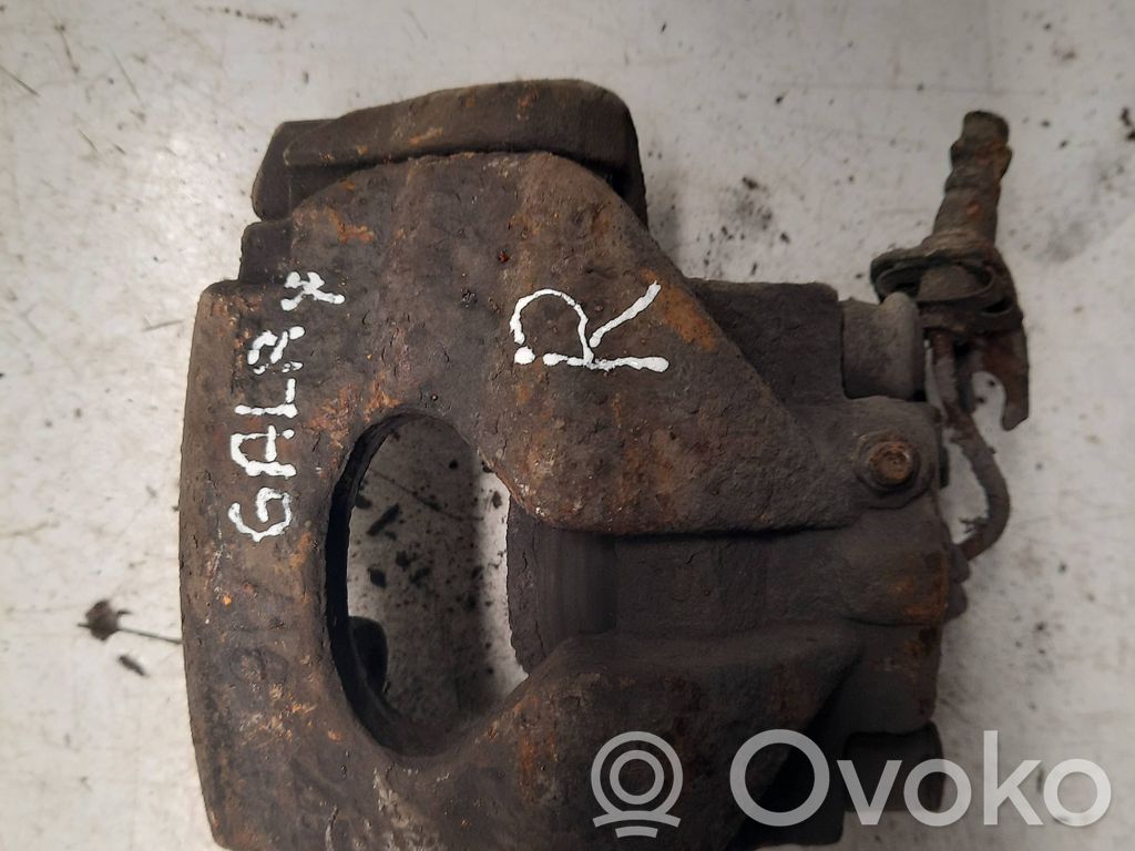 Front brake caliper