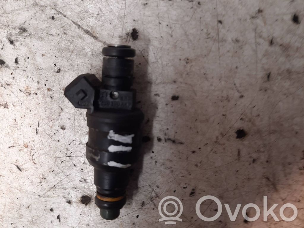 Audi A3 S3 8L Inyector de combustible 
