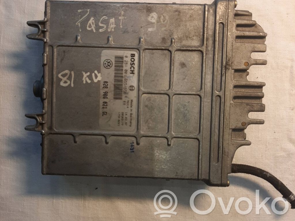 Volkswagen PASSAT B5 Engine control unit/module 