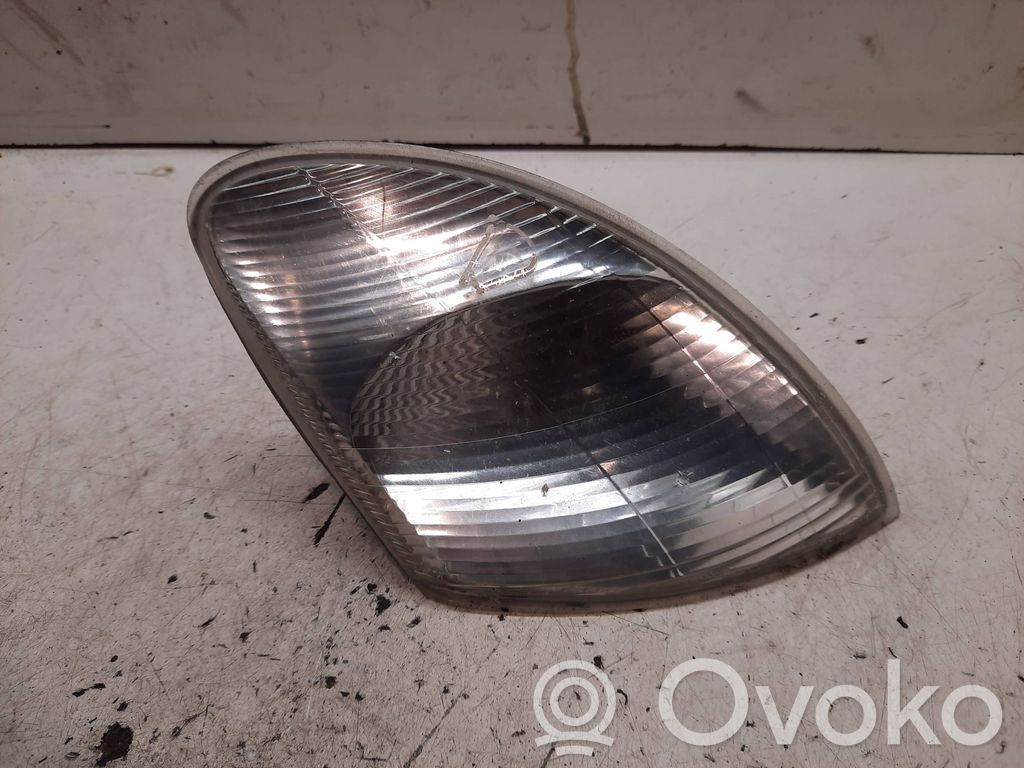 Frontblinker   88201094