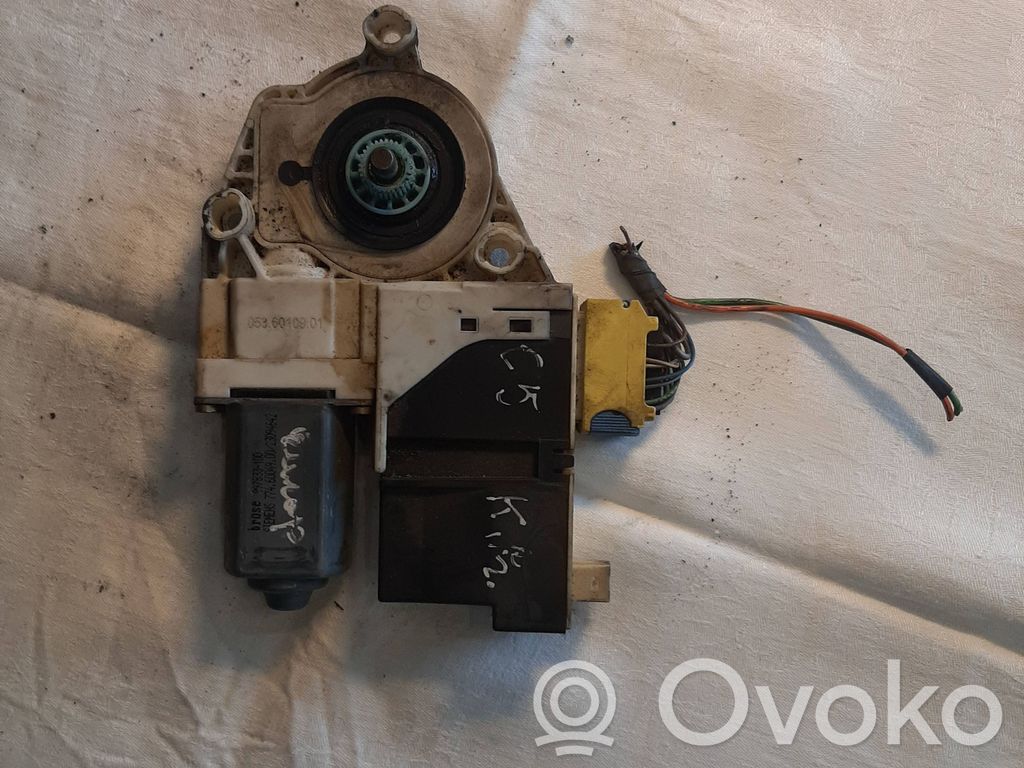 Silnik regulatora szyby drzwi przednich   996387100,503620090203,XD3ADX94