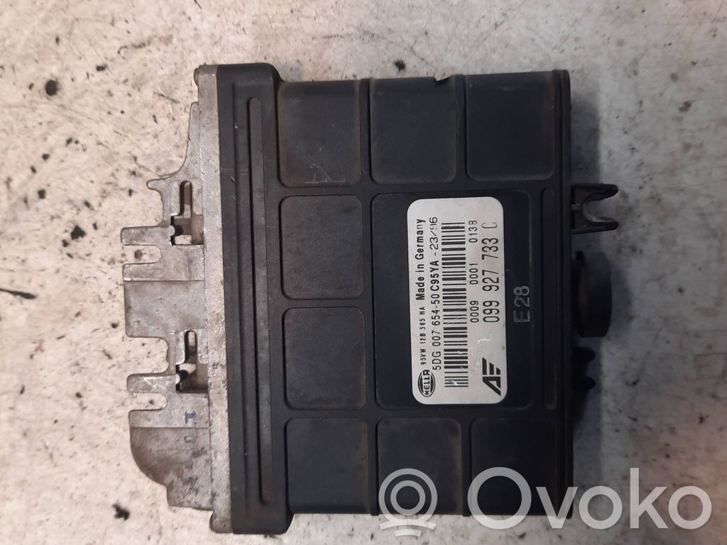 Engine control unit/module   099927733C,5DG00765450,95VW12B565HA