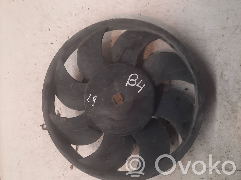 Audi 80 90 S2 B4 Elektrisks radiatoru ventilators 