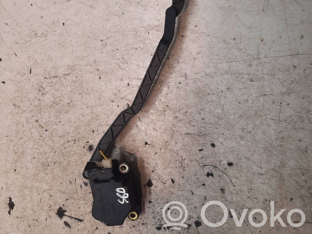 Volvo S60 Silniczek nagrzewnicy 