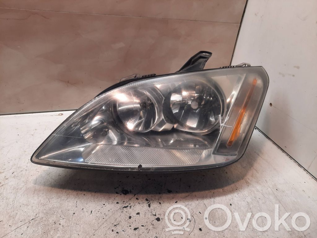 Ford Focus C-MAX Phare frontale 