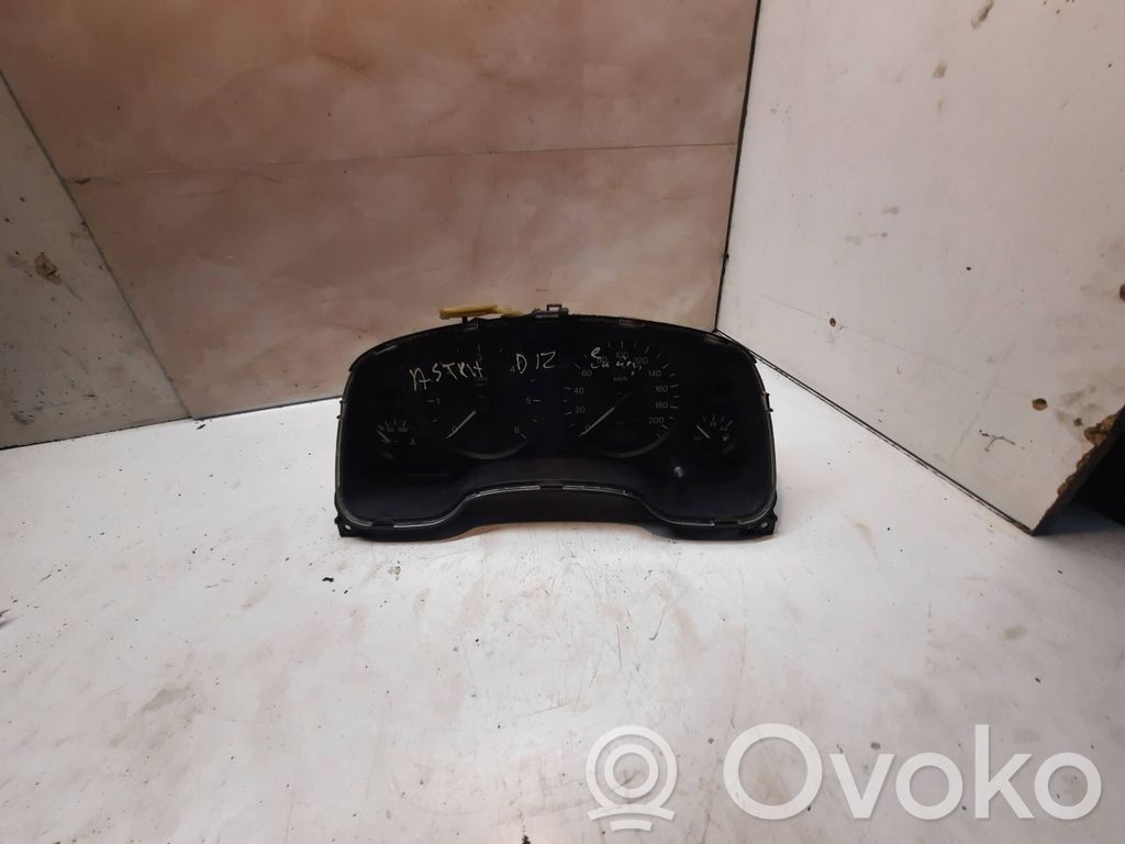 Opel Astra G Speedometer (instrument cluster) 